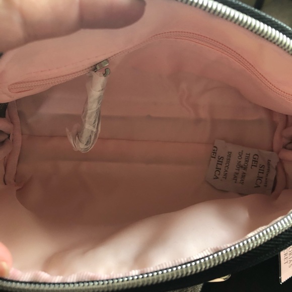 VS Metallic Silver Makeup Bag - Picture 5 of 5